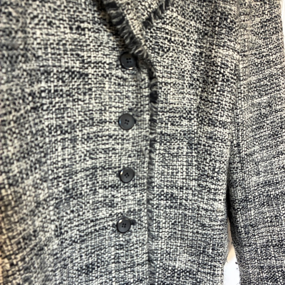 Talbots Charcoal & Ivory Textured Wool-Blend Blazer | Women’s Size 14P - Picture 2 of 5